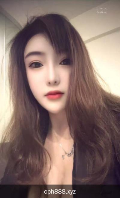 大胸骚货婷婷