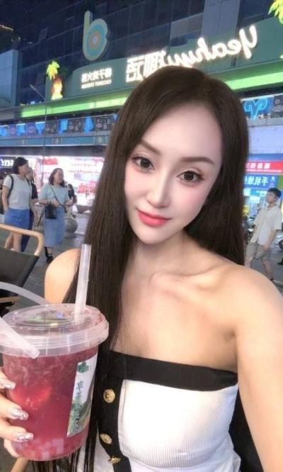 白雪老师