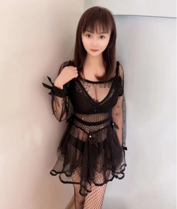 花都新人妩媚温柔可爱-小凤