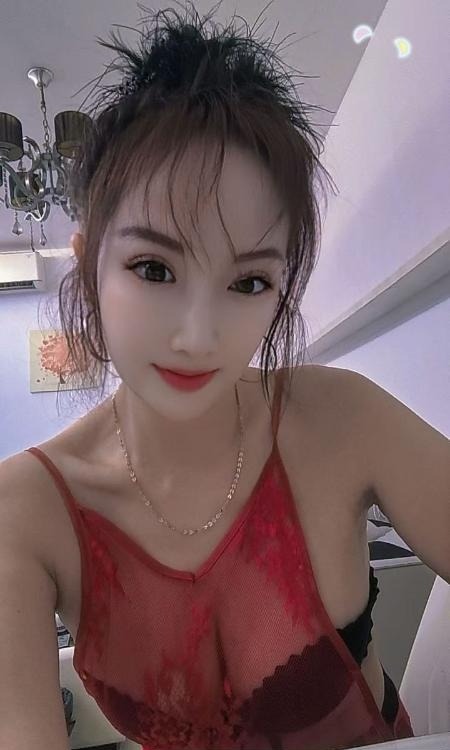 龙华风骚丰满少妇